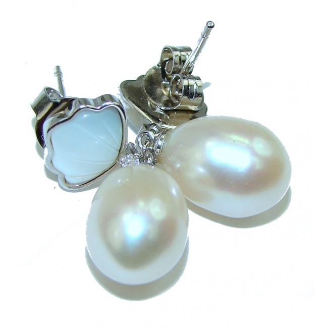 Beautiful Pearl .925 Sterling Silver handmade earrings