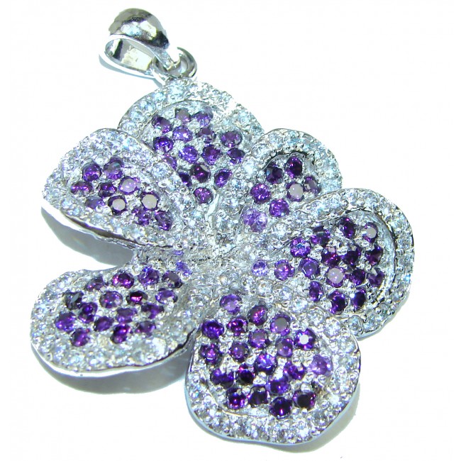 Incredible Sapphire .925 Sterling Silver handcrafted Pendant
