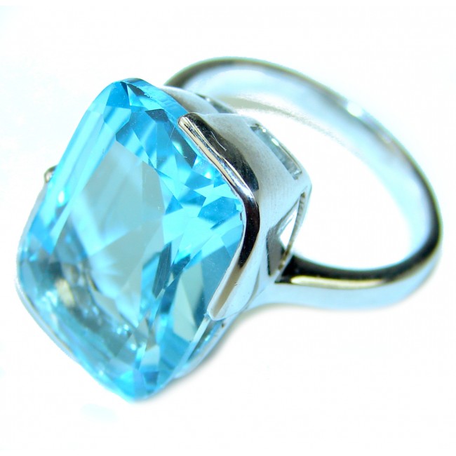 22.5 carat Authentic Swiss Blue Topaz .925 Sterling Silver handmade Ring size 7 1/4