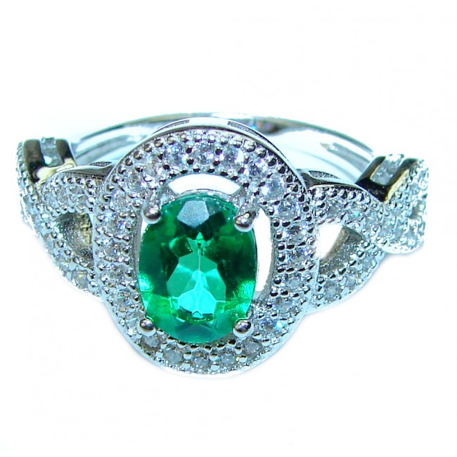 Vibrant Green Topaz .925 Sterling Silver handcrafted Ring s. 6 3/4