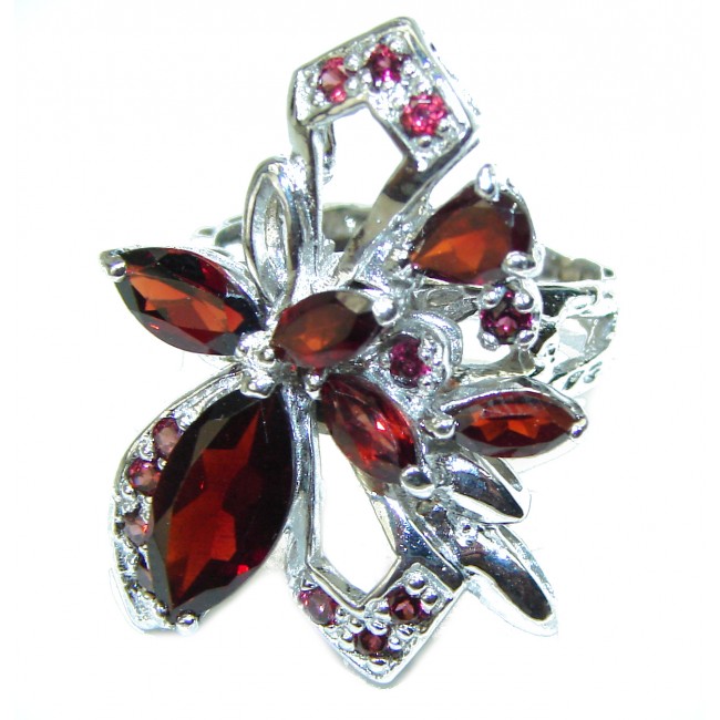 Fabulous design authentic Garnet .925 Sterling Silver Ring size 8