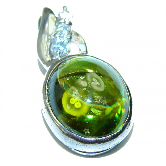 Deluxe authentic Peridot .925 Sterling Silver handmade Pendant