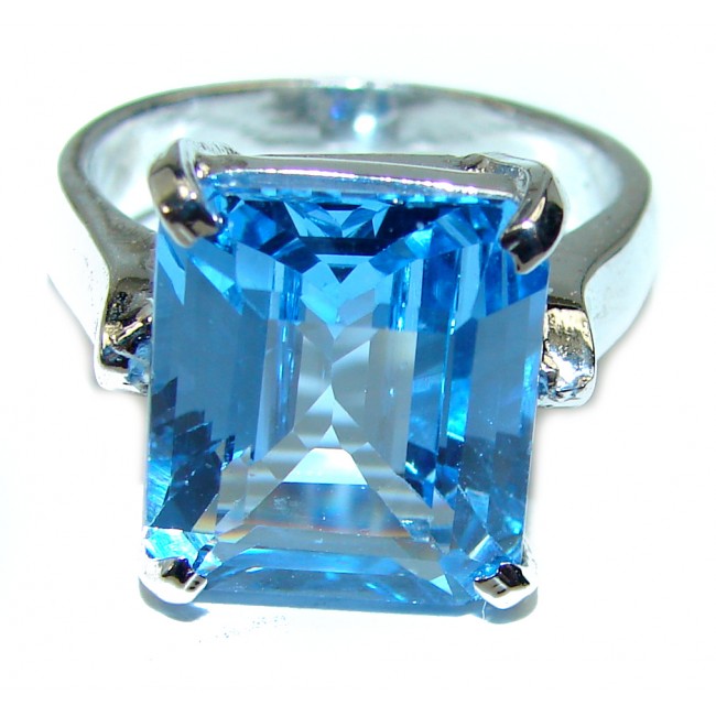 17.8 carat Large Swiss Blue Topaz .925 Sterling Silver handmade Ring size 7 1/4