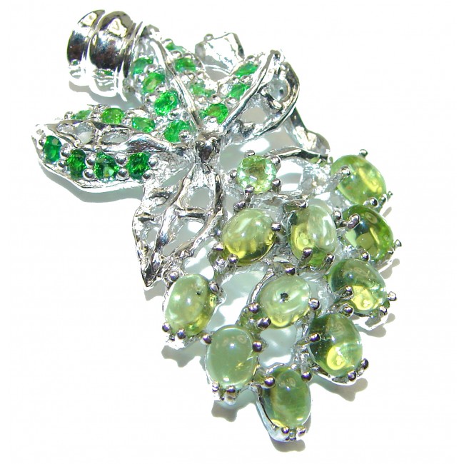 Green Grapes Peridot Chrome Diopside .925 Sterling Silver handmade Pendant