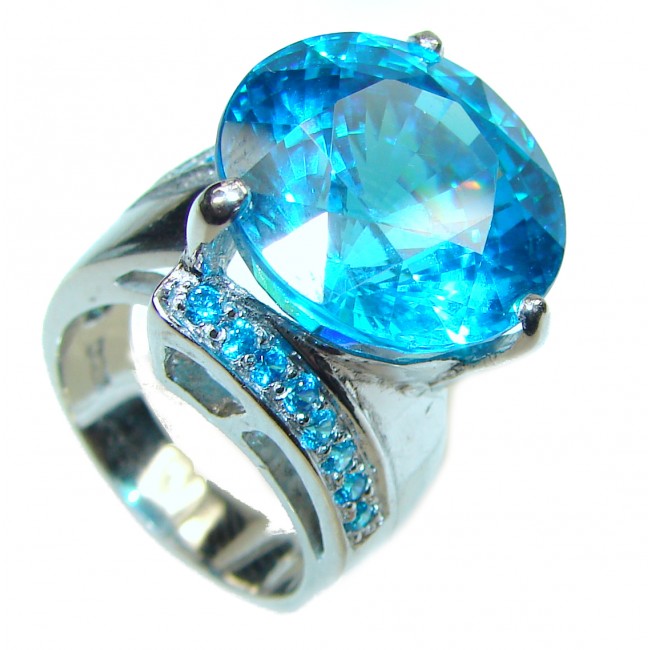 22.5 carat Large round shape Swiss Blue Topaz .925 Sterling Silver handmade Ring size 5 3/4