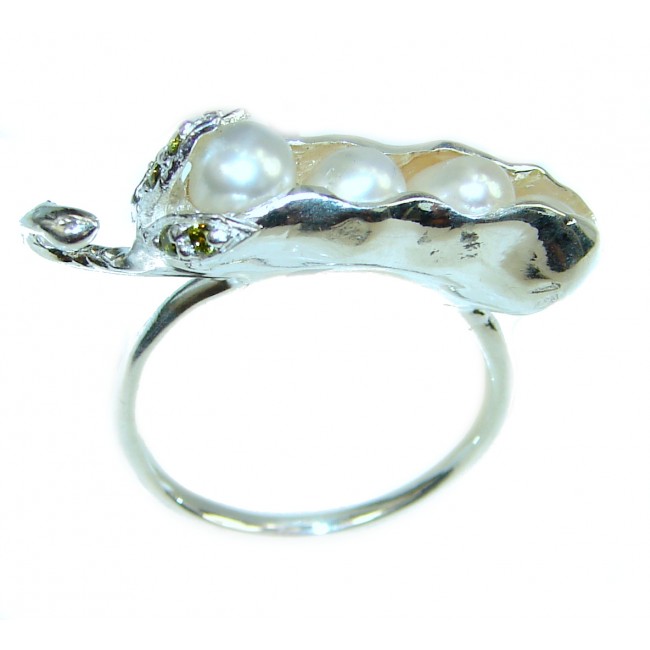 Precious Pea Pod Pearls .925 Sterling Silver handmade Ring s. 8