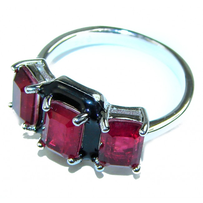 Very Unique Ruby black enamel .925 Sterling Silver handmade Ring size 7 1/4