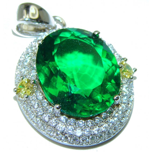 Incredible Green Topaz .925 Sterling Silver handcrafted pendant