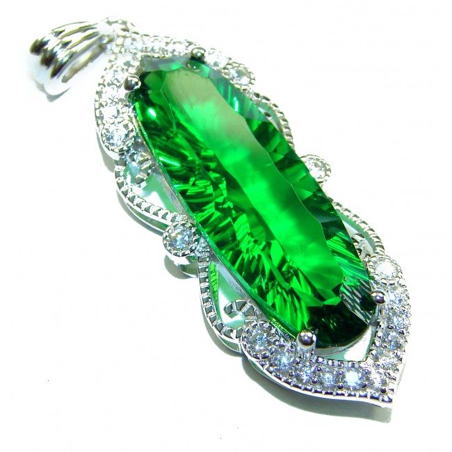 Superior quality 15.2 carat Fresh Green Helenite .925 Sterling Silver Pendant