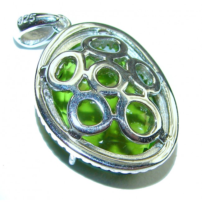 Juicy Green Topaz .925 Sterling Silver handcrafted Pendant