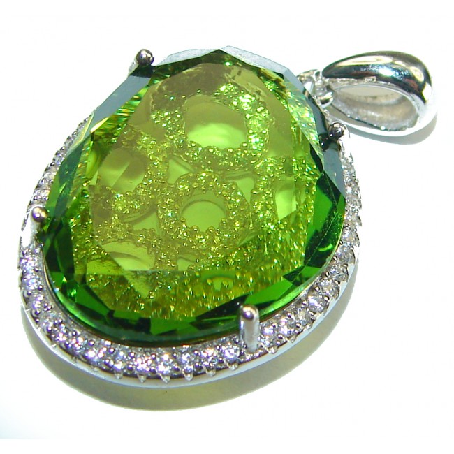 Juicy Green Topaz .925 Sterling Silver handcrafted Pendant