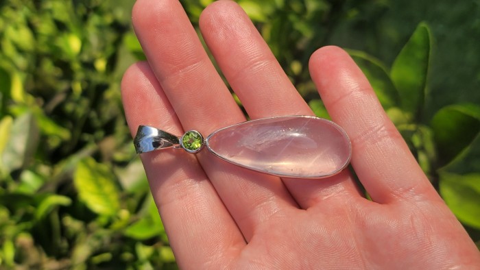 Brazilian Beauty best quality 32.5 carat Rose Quartz .925 Sterling Silver handmade Pendant - photo 1