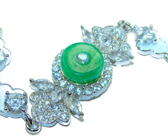 Art Deco - 4.8 carat Jade enamel .925 Sterling Silver handmade Statement Bracelet - Stone close-up of Art Deco 4.8 carat Jade Sterling Silver jewelry