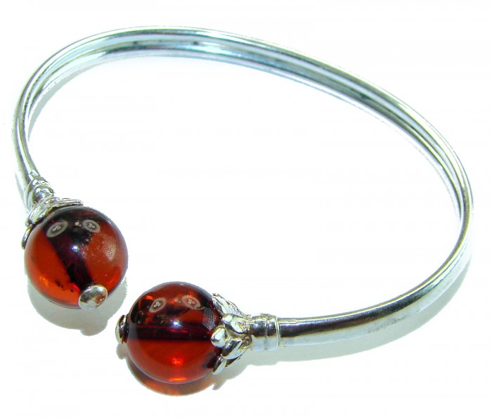 Golden Butterfly Genuine Baltic Amber .925 Sterling Silver handamde Bracelet - Close-up of sterling silver bracelet with amber beads
