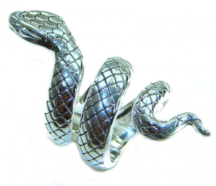 Large Boa Snake .925 Sterling Silver handcrafted Statement SPINAL Ring size 7 - Sterling silver boa snake ring, side view, detailed scale design