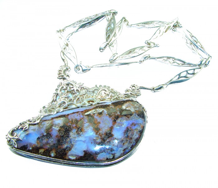 Back to nature Australian Boulder Opal .925 Sterling Silver brilliantly handcrafted necklace - Side view of Australian Boulder Opal necklace with detailed silver chain