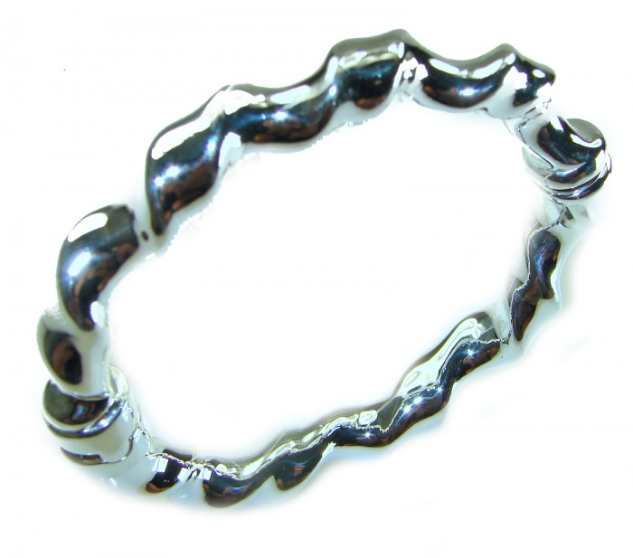 Fancy .925 Sterling Silver handcrafted Statement Italy made Bracelet - Top view of a wavy .925 sterling silver Italian statement bracelet
