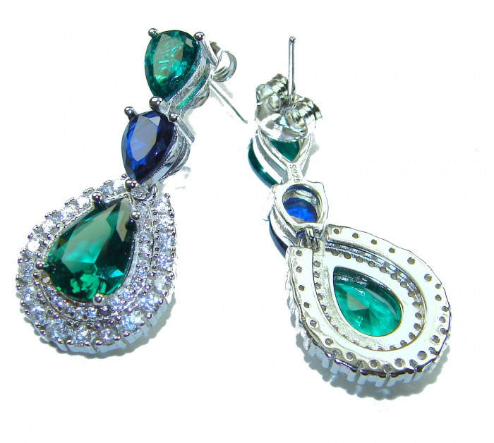 Tiffany - Authentic 10.5 CARAT Chrome Diopside Sapphire .925 Sterling Silver handcrafted earrings - Tiffany earrings close-up: chrome diopside, sapphire, .925 silver settings.