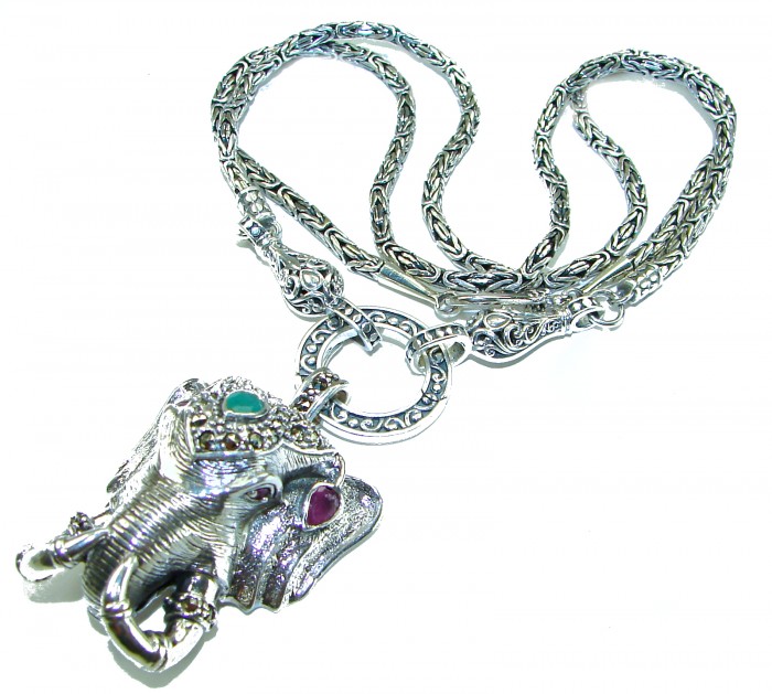 Luck and Prosperity HUGE 55.5 grams ELEPHANT genuine EMERALD .925 Sterling Silver handcrafted Necklace - Elephant pendant necklace with emerald, top view, intricate chain design