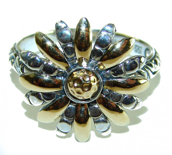 Fancy Flower 2 tones .925 Sterling Silver Perfectly handcrafted Ring s. 8 - Top view of two-tone flower ring in sterling silver.