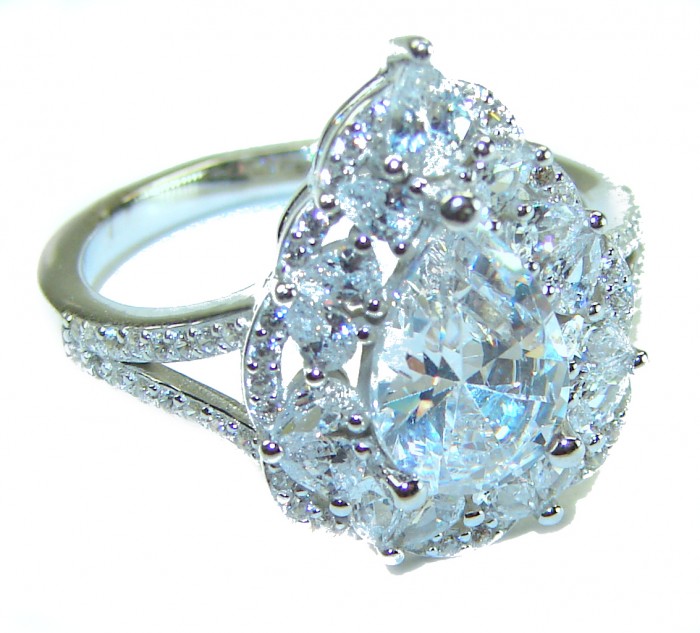 6.8 carat White Topaz .925 Sterling Silver brilliantly handcrafted stack ring s. 8 1/2 - Close-up of 6.8 carat white topaz ring in .925 sterling silver setting.