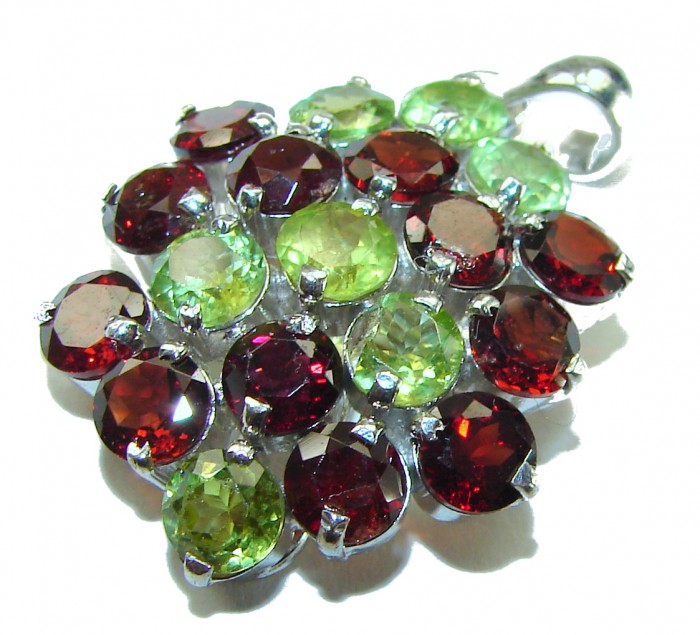 Precious Flower Genuine 17.2 carat Peridot Garnet .925 Sterling Silver handmade Pendant - photo 2