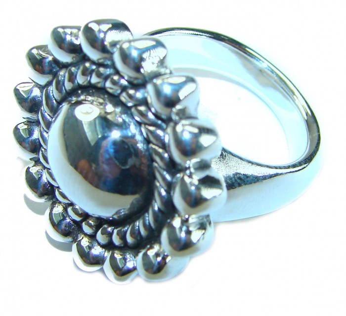 Precious Flower Bali made .925 Sterling Silver handcrafted Ring s. 8 - Close-up of Precious Flower Bali sterling silver ring.