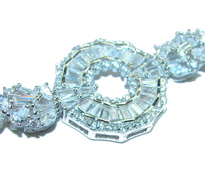Exceptional quality - Art Deco 12.2 carat White Topaz .925 Sterling Silver handcrafted bracelet - Close-up of Art Deco 12.2 carat white topaz jewelry detail