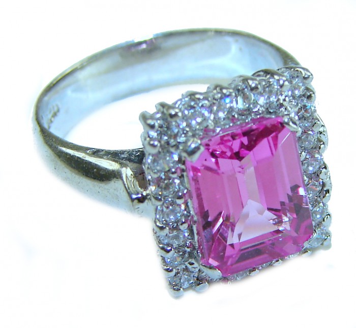 Blooming Beauty 5.8 carat Pink Sapphire .925 Silver handcrafted Cocktail Ring s. 5 1/2 - Close-up of Blooming Beauty ring with pink sapphire and silver setting.