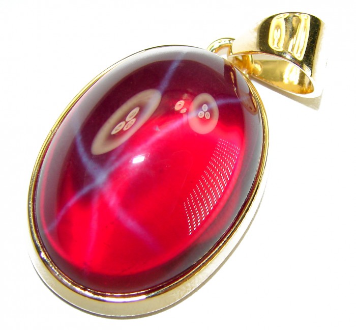 Francesca - authentic 49.5 carat Star Ruby 18K Gold over .925 Sterling Silver handcrafted Pendant - Close-up of Francesca 49.5ct Star Ruby pendant in 18K gold setting.