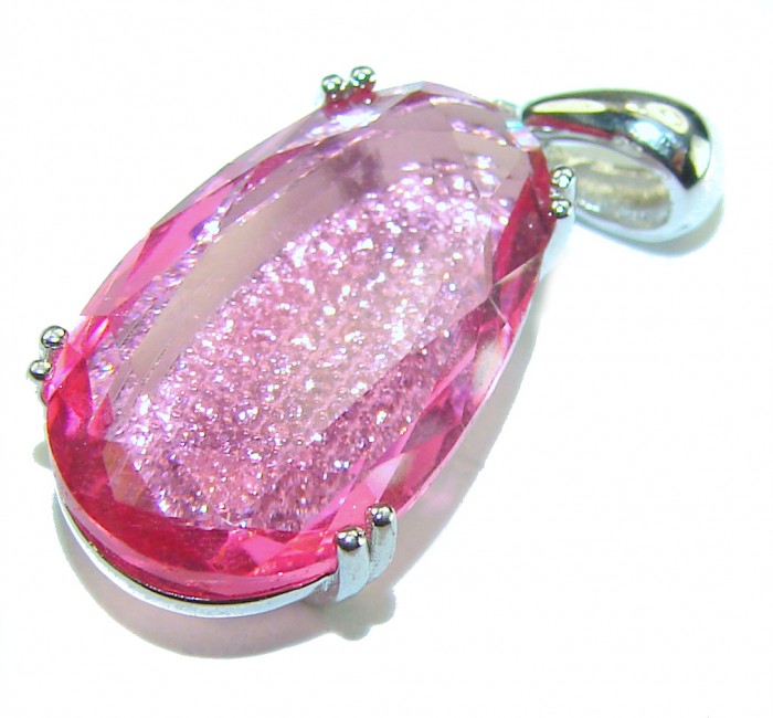 Sweet Raspberry 14.8 carat Pink Tourmaline rhodium over .925 Sterling Silver handcrafted Statement pendant - Close-up of Sweet Raspberry 14.8 carat Pink Tourmaline pendant