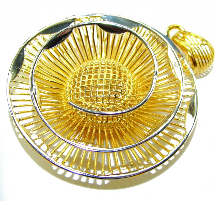 Dubai Style - Golden Rose .925 Sterling Silver dipped in 22K Gold handmade Pendant - Dubai Style pendant, top view, gold and silver design