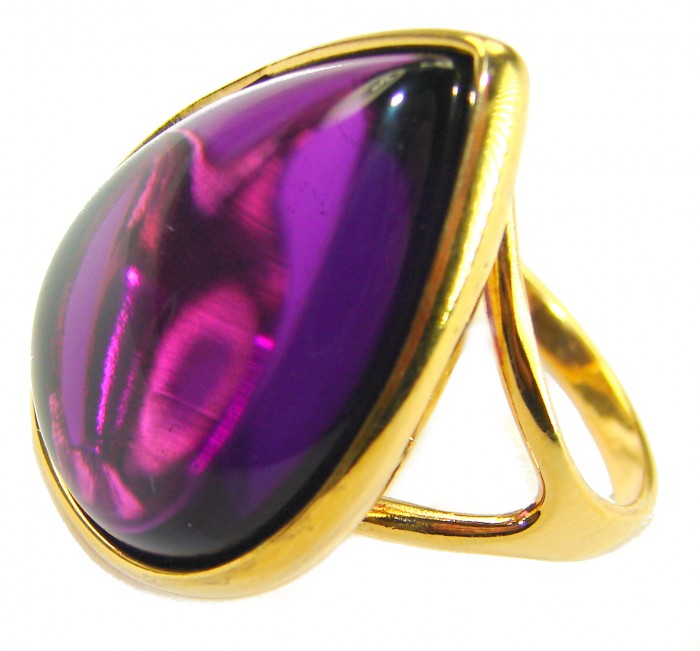 Purple Royalty 25.5 carat Amethyst .925 Sterling Silver dipped in 18K Gold over Handcrafted Ring size 9 - Gold ring with large purple amethyst, side view close-up.