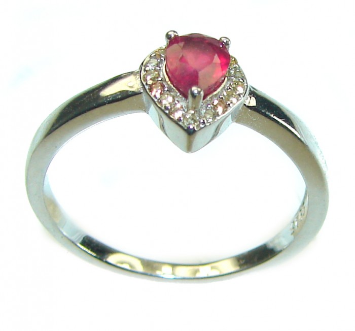 Red Brilliance 1.5 carat Ruby .925 Silver handcrafted Cocktail Ring s. 7 - photo 2