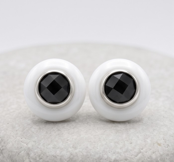 Black and White Authentic Agate .925 Sterling Silver handmade earrings - Black and white agate earrings front view with faceted stones