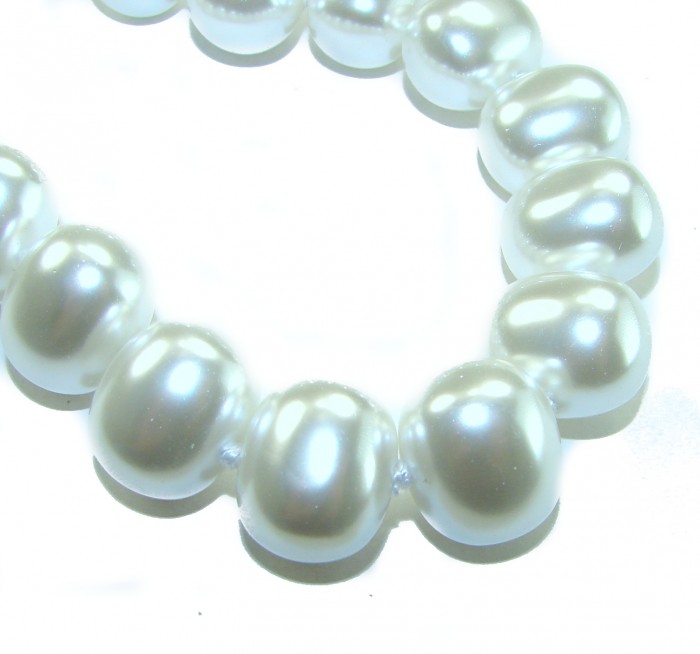 Baroque style 16 inches long Freshwater Pearl 10K Gold over .925 Sterling Silver handmade Necklace - Close-up of baroque freshwater pearl necklace.