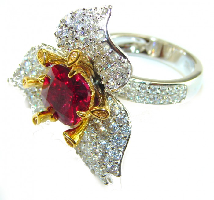 Spectacular Authentic 4.3 carat Ruby 2 tones .925 Sterling Silver handmade Cocktail Ring s. 7 - Ornate ruby ring with diamond accents, side view