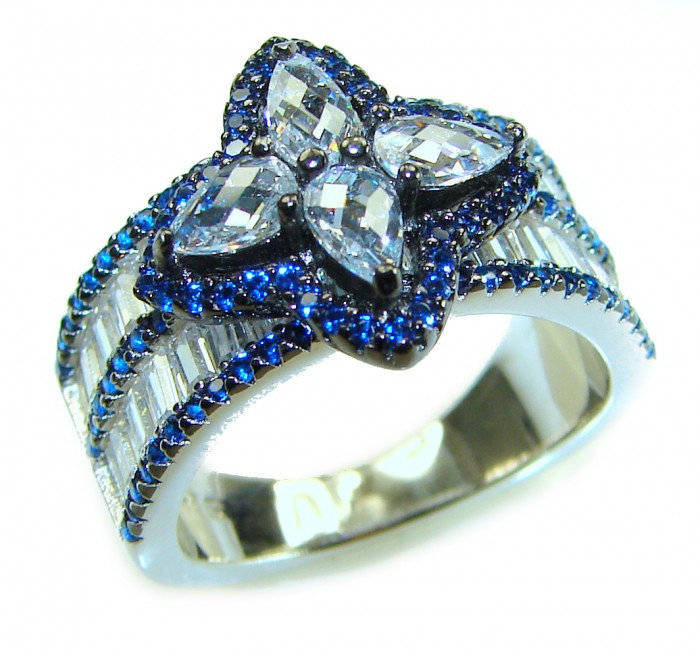 Art deco - Born to Glam 10.2 carat natural Sapphire .925 Sterling Silver Perfectly handcrafted Ring s. 6 - Close-up of Art Deco sapphire ring, top view, "Born to Glam" design.