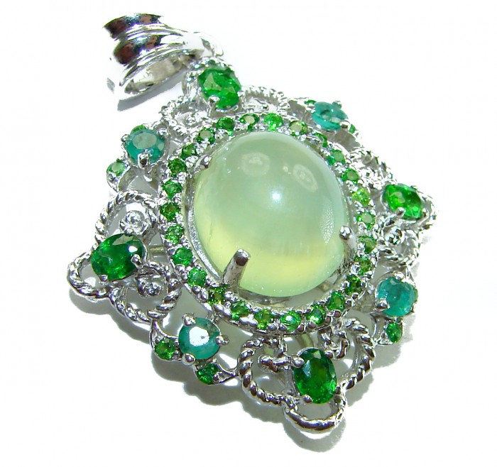 Celtic Spirit authentic fancy cut 14.5 carat Prehnite Emerald .925 Sterling Silver handcrafted Statement Pendant - Close-up of Celtic Spirit Prehnite and Emerald pendant.