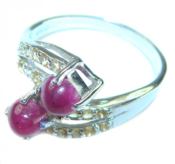Authentic 2.3 carat Ruby .925 Sterling Silver handmade Cocktail Ring s. 7 - Ruby ring in sterling silver, close-up of stones and setting details.