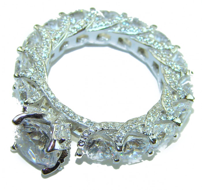 Shining Star 12.8 carat White Topaz .925 Sterling Silver brilliantly handcrafted ring s. 6 1/4 - Close-up of Shining Star 12.8 carat White Topaz ring in sterling silver.