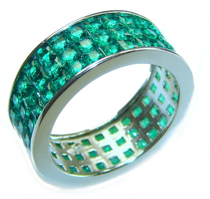 Authentic 10.2 carat Colombian Emerald .925 Sterling Silver handcrafted Ring size 6 - Side view of Colombian emerald ring in .925 sterling silver
