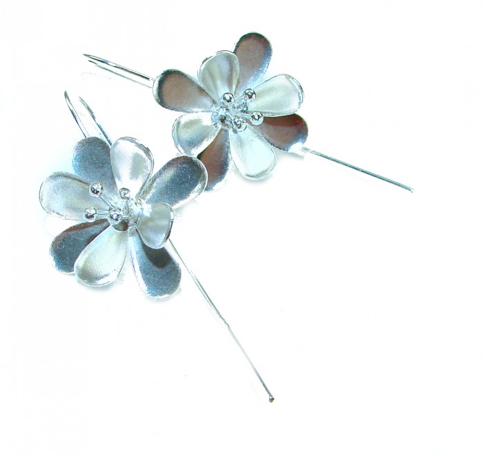 Silver Flowers Italy made .925 Sterling Silver Earrings - Silver flower earrings, top view, showing petals and hooks.