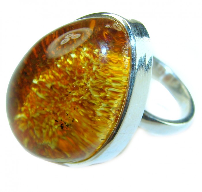 Beauty of the Nature Baltic Amber .925 Sterling Silver handcrafted ring; s. 8 adjustable - Close-up of Baltic amber ring in sterling silver setting.