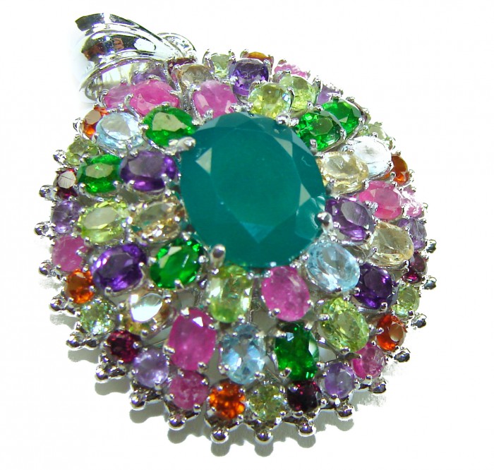 Power of Life Very Unique 11.5 CARAT Green Jade Multigem .925 Sterling Silver handcrafted pendant - Close-up of multigem pendant with green jade center stone.
