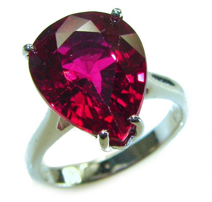 Bella Rosa authentic 10.5 carat Red Topaz .925 Silver handcrafted Cocktail Ring s. 7 3/4 - Close-up of Bella Rosa 10.5 carat red topaz ring in .925 silver setting.
