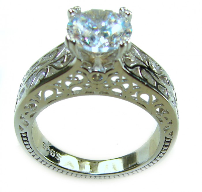 Luxurious 10.2 carat White Topaz .925 Sterling Silver handcrafted Ring s. 7 - Side view of luxurious White Topaz ring in sterling silver.