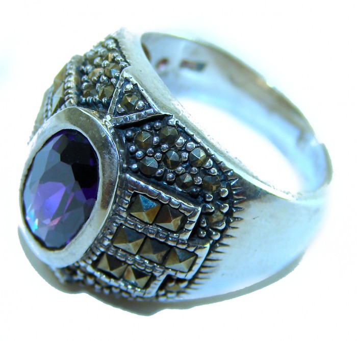 7.5 carat Amethyst Marcasite .925 Sterling Silver Handcrafted Huge Ring size 7 - Side view of handcrafted amethyst and marcasite sterling silver ring