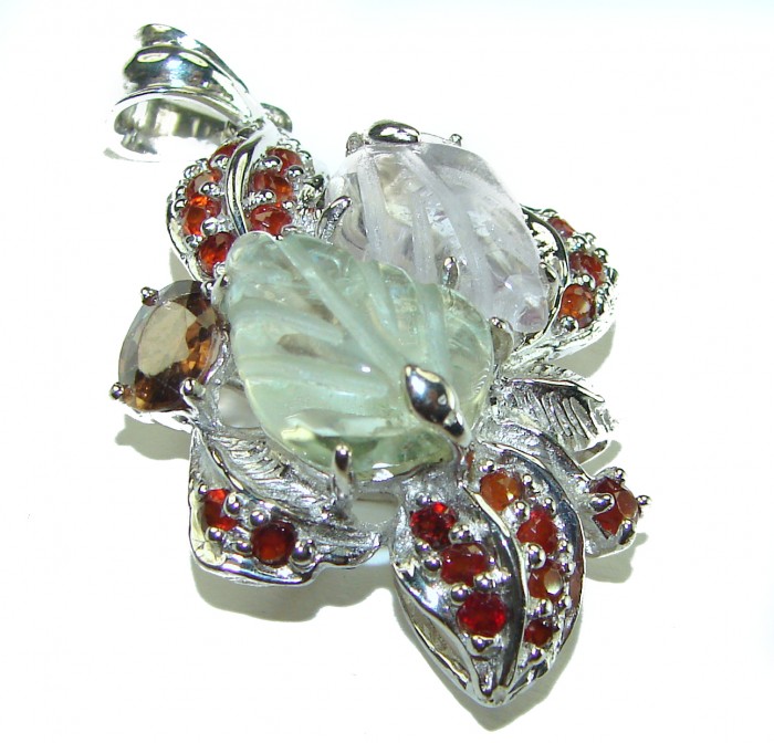 Natural 18.5 carat carved Green Amethyst .925 Sterling Silver handcrafted Pendant - photo 1