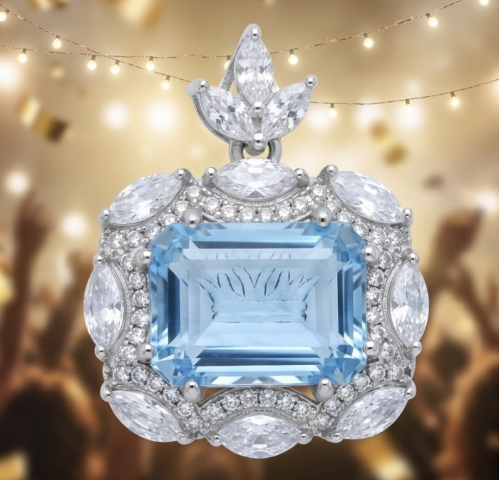 Vintage style boquette cut 12.8 carat Swiss Blue Topaz .925 Sterling Silver DIPPED IN RHODIUM handmade Pendant - Close-up of vintage-style bouquet cut Swiss Blue Topaz pendant.